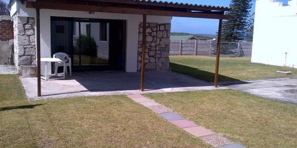 Gansbaai Lodge & Backpackers Buitenkant foto